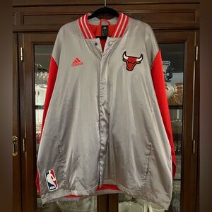 NBA Chicago Bulls Adidas warm up jacket